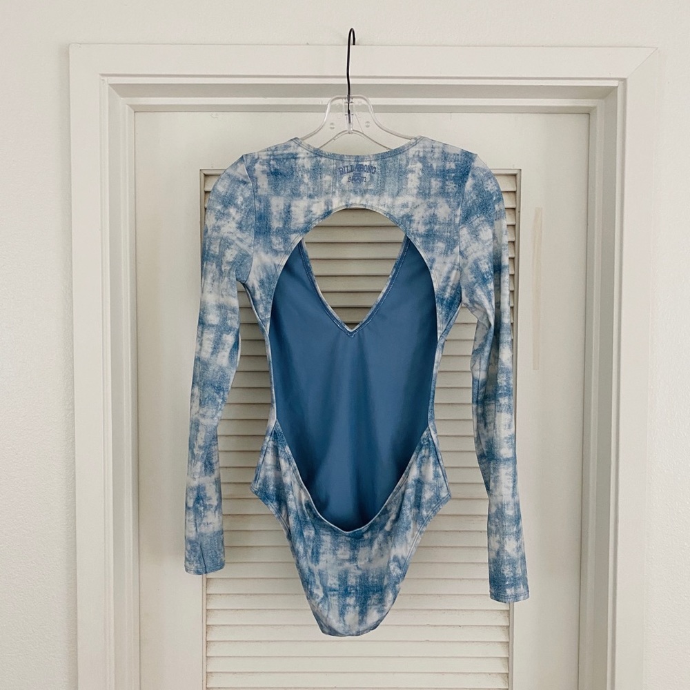 Billabong Mas Olas Blue tye dye bodysuit rashguard - Picture 5 of 6